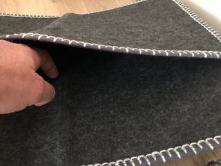 Bolsa de almacenamiento fieltro gris (49x36,5x1cm)