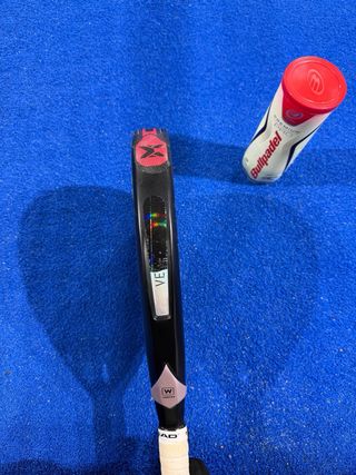 Se vende Bullpadel Vertex 02 Women.