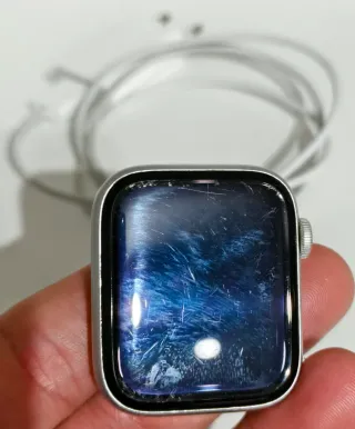 Apple Watch Series 5. Buen estado.