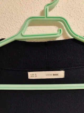 Chaqueta de chica talla XL de Sfera.