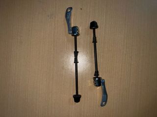 Cierres rápidos para bicicleta