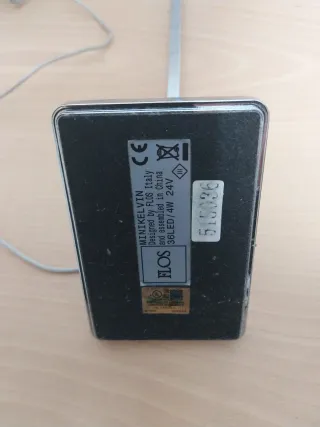 Lámpara de escritorio moderna