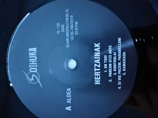 Vinilo Hertzainak - "Hertzainak"