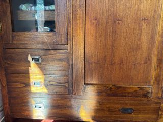 Armario Colonial Madera y Cristal