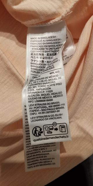 Camisa Levi's Rosa Talla M salmón