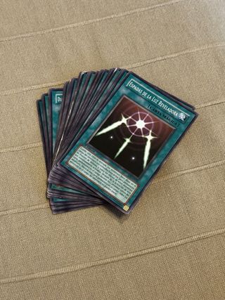 Lote de cartas Yu-Gi-Oh!