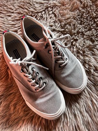 Zapatillas Tommy Hilfiger grises