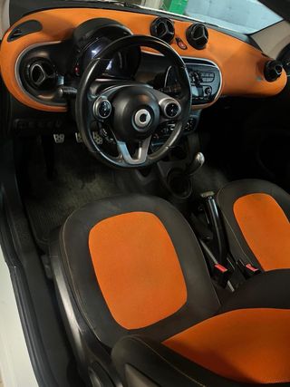 smart fortwo ** 1 Año Gararntua **
