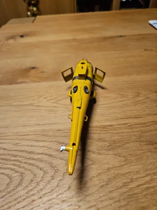 Modellino elicottero giallo in metallo Parti manca