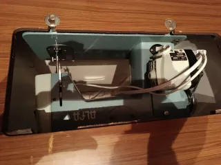 Máquina de coser Alfa Alfamatic 109