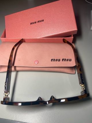 Gafas de sol Miu Miu Tortoise