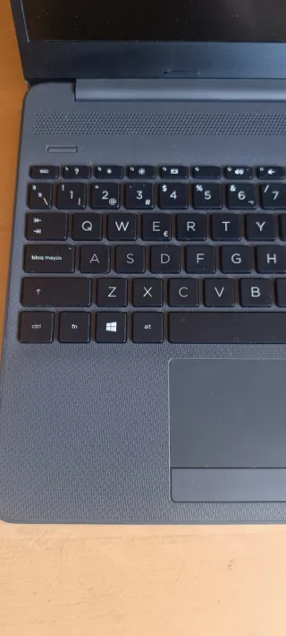 Portátil HP 255 G8 Ryzen 5