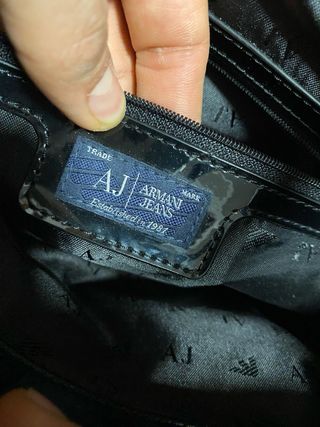 Bolso Armani Jeans Negro Charol