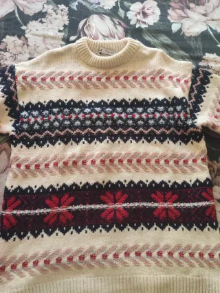 Jersey Zara Beige y Rojo