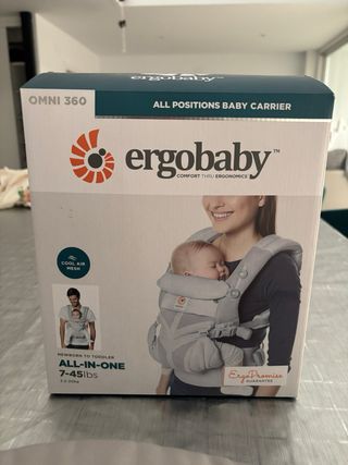 Mochila Portabebés Ergobaby Omni 360 Gris.
