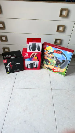 Console Nintendo Switch OLED Bianca + Accessori
