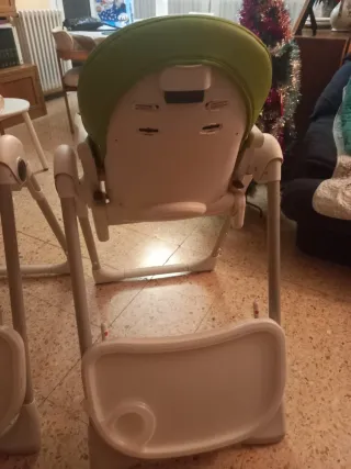 Trona Peg-Pérego verde