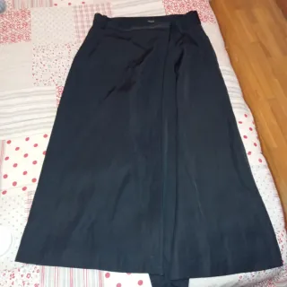 Falda Massimo Dutti abertura