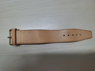 Cinturino Louis Vuitton Pelle color Cammello