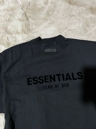 Sudadera Essentials Negra Nueva