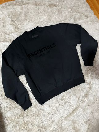 Sudadera Essentials Negra Nueva