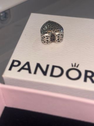 Pandora Charm Corazón Plata