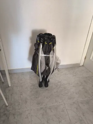 Cuna de viaje plegable