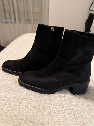 Botines negros Zara