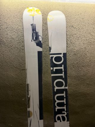 Esquís Armada AR7 183cm + Fijaciones Atomic