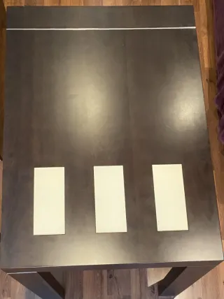 Mesa comedor + 4 sillas + mesa centro + Mueble TV.