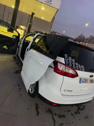 Ford Grand C-MAX 2013