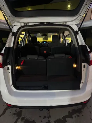 Ford Grand C-MAX 2013