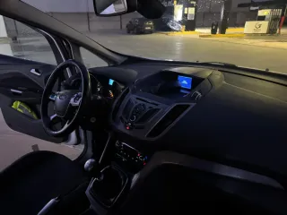 Ford Grand C-MAX 2013