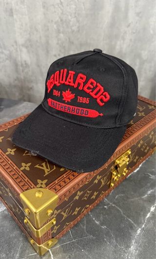 Gorra DSQUARED2 Negra Bordada