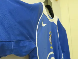 Camiseta Brasil Retro. Talla XL. Ronaldo