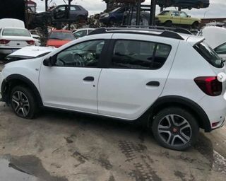 Elevalunas trasero dacia 381268 827208057r sandero