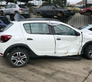 Elevalunas trasero dacia 381268 827208057r sandero