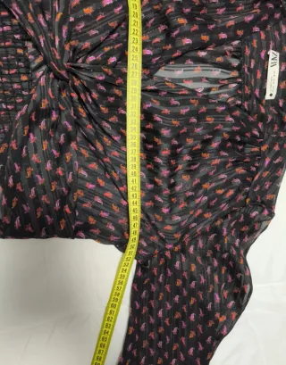 Blusa Zara Estampada Manga Larga