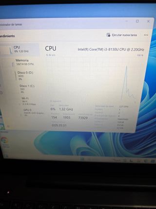 Portátil Lenovo I3 OCTAVA GENERACIÓN,  8RAM