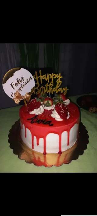 Tartas 3 leches , bizcocho ,cheescake frio etc