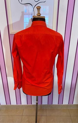 Camisa Carolina Herrera roja Talla M