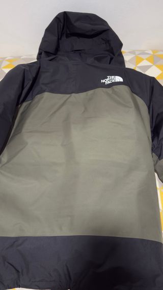 Chaqueta The North Face Negra y Verde GORE-TEX