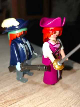 Playmobil Piratas con Espadas