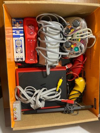 Consola Wii Roja Nintendo con mandos