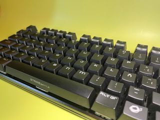 Teclado Gaming Ozone Strike Battle Spectra