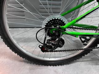 Bicicleta infantil verde 24