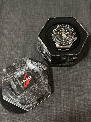 Reloj Seiko Kinetic SKA423P1