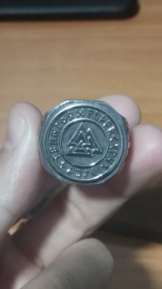 Anillo de acero inoxidable