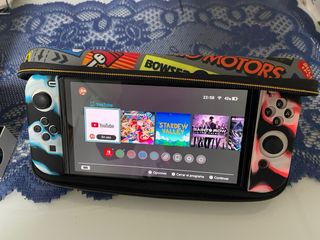 Nintendo Switch OLED Blanca + Mario Kart