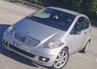 !!!MERCEDES-BENZ!!! CLASE A 180CDI 6VEL...